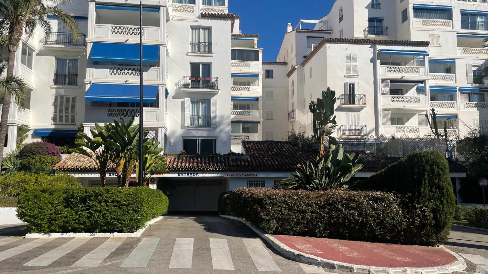 Playa Del Duque Apartment Ocean Club 1 Марбелья Экстерьер фото